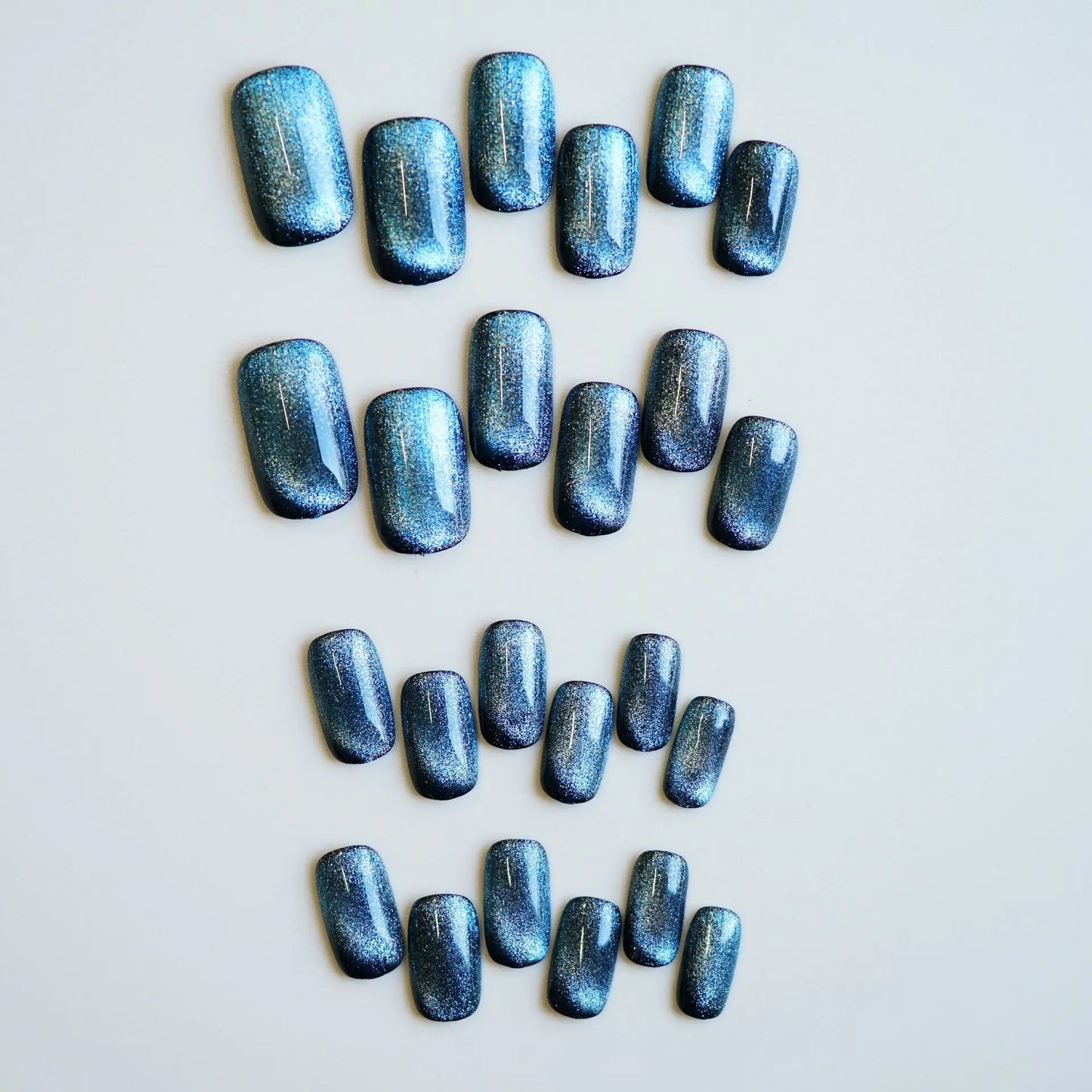 Blue Black Cat's Eye Fake Nails Set